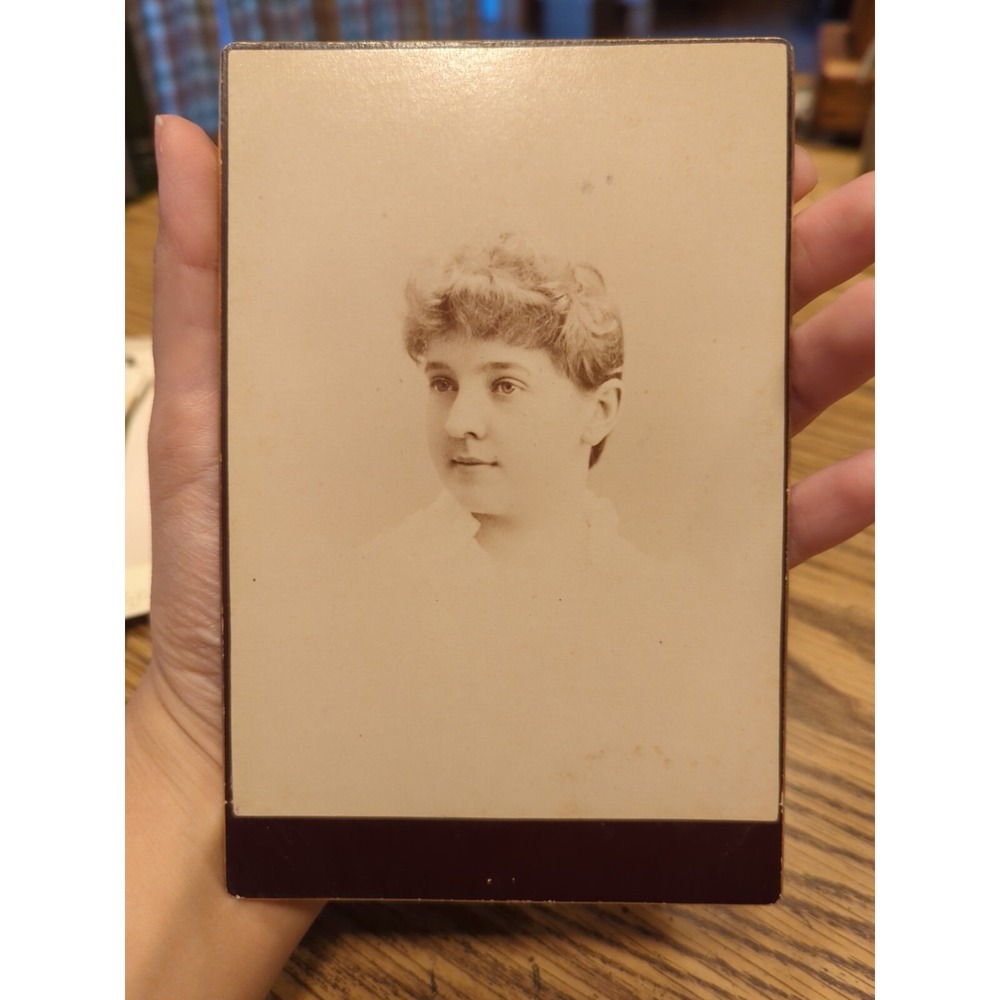Antique Cabinet Card Lady Woman Photo Victorian Portrait Syracuse New York